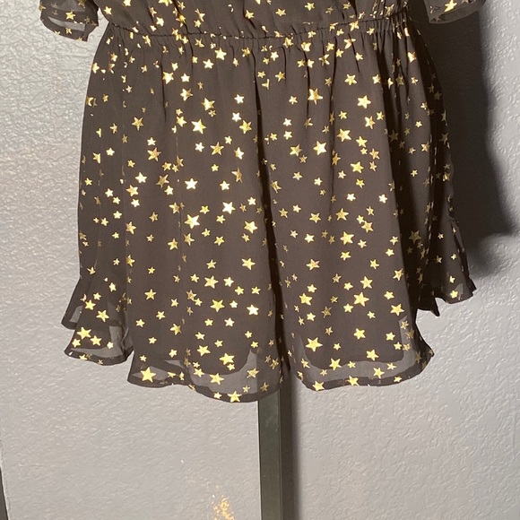 IF BY SEA - black shorts romper s/s w gold stars sheer mesh overlay, deepV - L - Picture 4 of 16